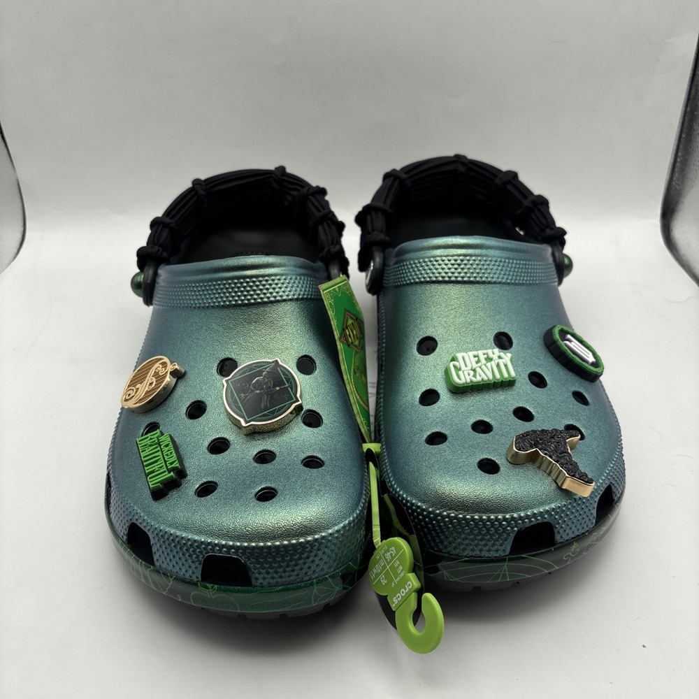 Crocs Wicked Elphaba Glow-in-the-Dark Clog in Green M10/W12 - Picture 2 of 7